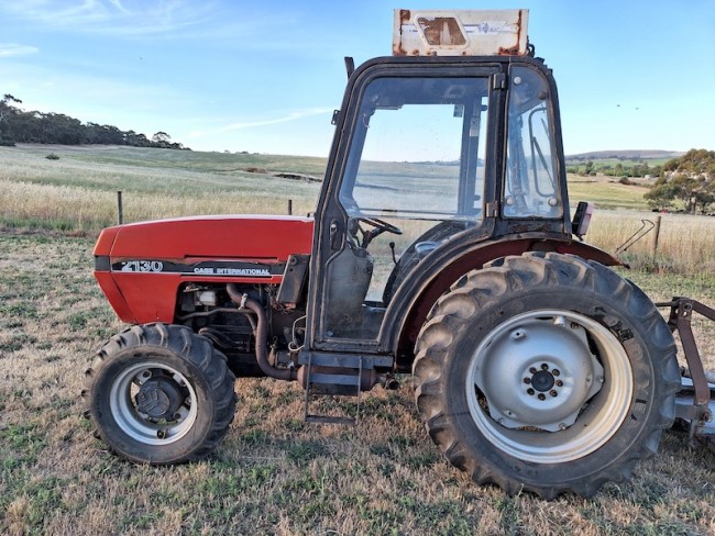 002a 2130 Case Tractor