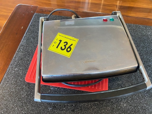 136 v89