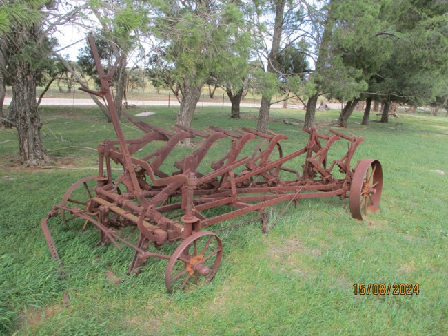 151b v17