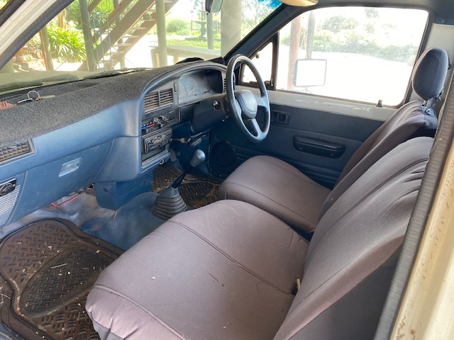 261b v9
