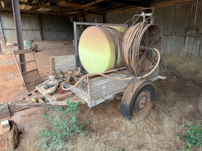 500l spray tank + reels