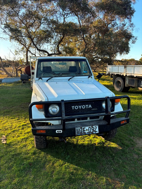6 v81