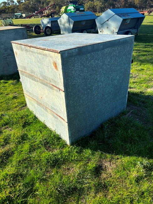 68 v80
