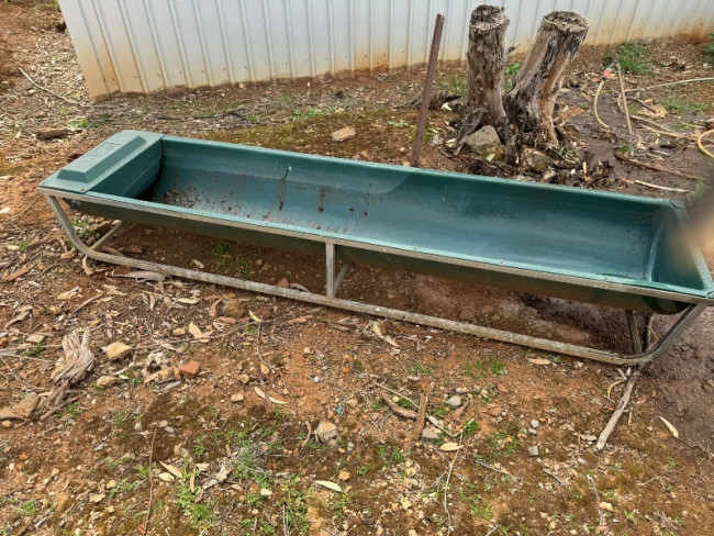 Stock trough