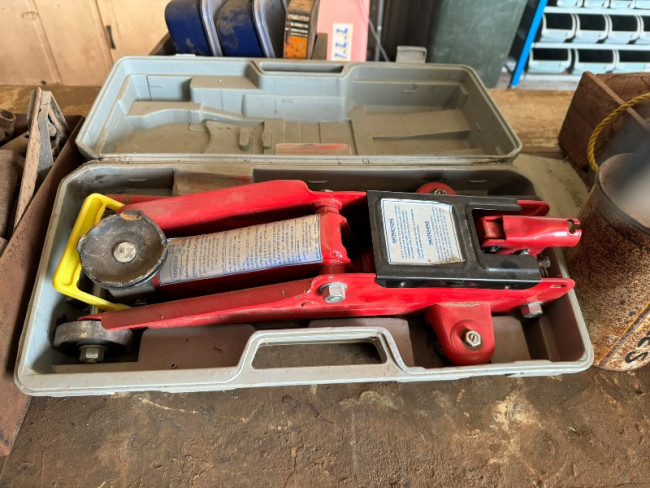 Trolley jack