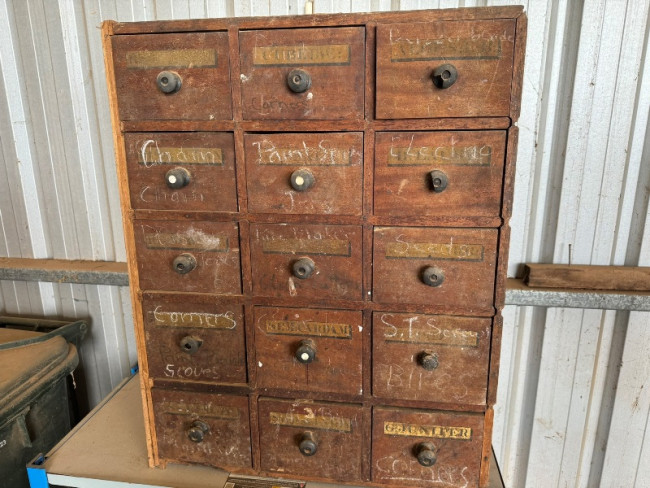 Wooden drawers x 2 1